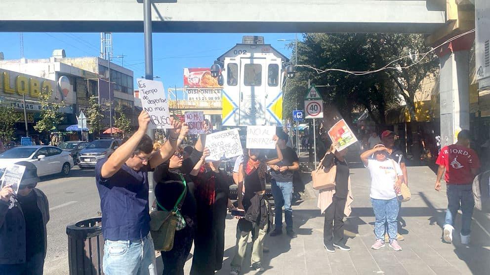 Mantienen protestas ante "tarifazo"