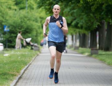 ¿Correr al aire libre o en el gimnasio?