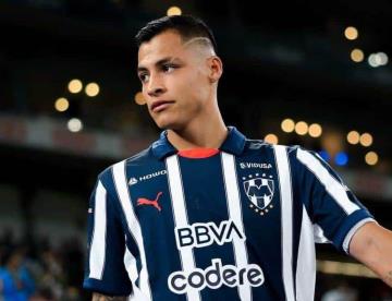 Busca Rayados retener a Roberto de la Rosa y recomprar a Alvarado