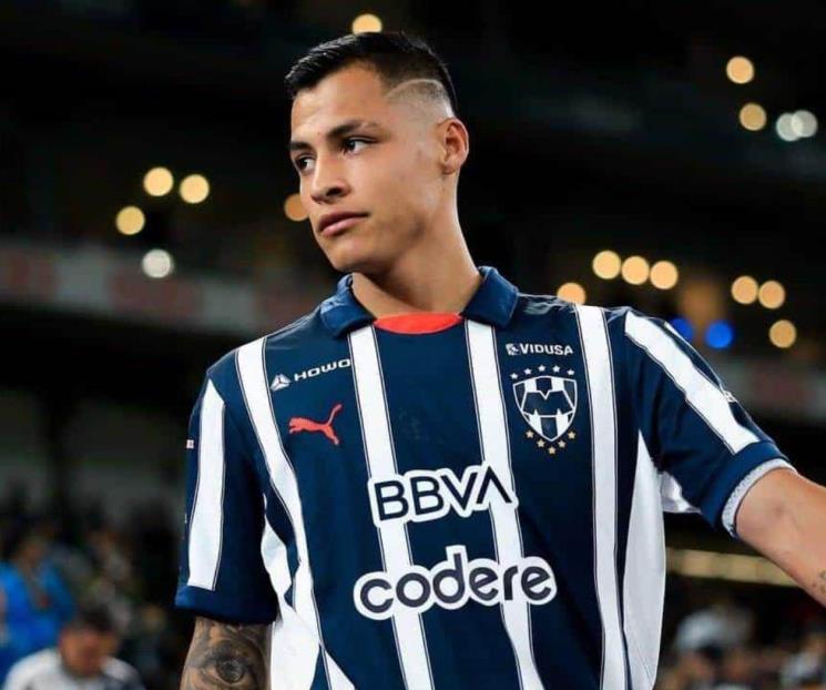 Busca Rayados retener a Roberto de la Rosa y recomprar a Alvarado