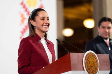 Respaldan gobernadores de Morena postura migratoria de Sheinbaum