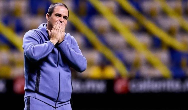 Jardine ya habría tenido pláticas con Botafogo