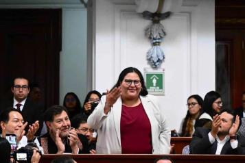 Entra en operaciones la Secretaría de las Mujeres; Citlalli Hernánde