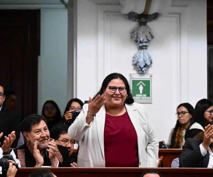 Entra en operaciones la Secretaría de las Mujeres; Citlalli Hernánde