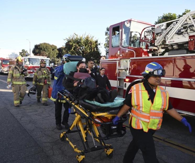 Dos muertos y 18 heridos deja choque de avioneta