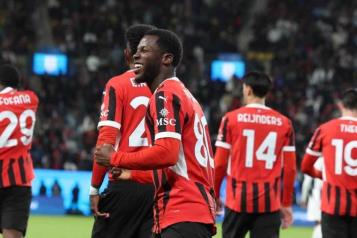 AC Milan vence a Juventus y va a la final de la Supercopa de Italia