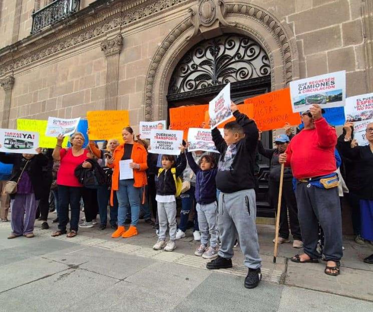 Empiezan protestas de asociaciones