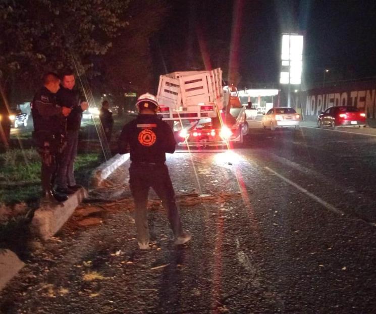 Choca camioneta en Santiago