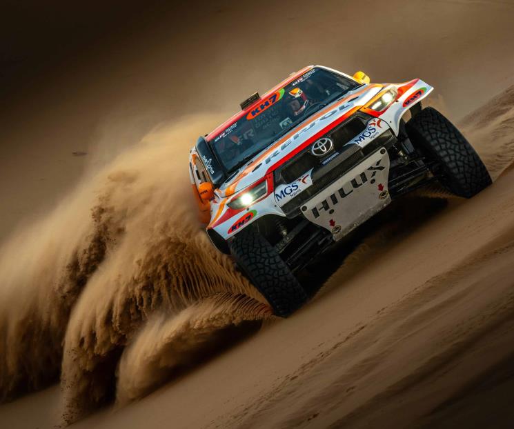 Lidera Henk Lategan el Rally Dakar de Arabia