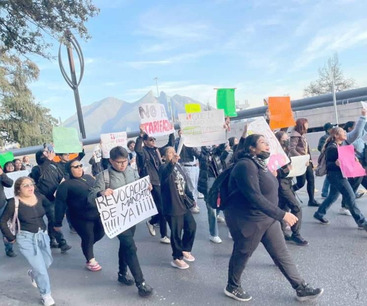 Empiezan las protestas y bloqueos por el tarifazo