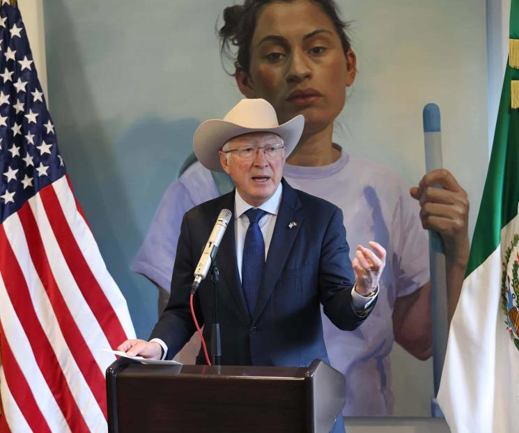 Sheinbaum señala alejamiento con Ken Salazar