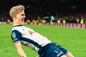 Tottenham vence al Liverpool en semifinal de ida de la Carabao Cup