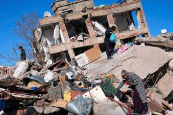 Terremoto en el T&iacute;bet deja m&aacute;s de 120 muertos