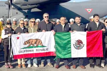 Llegan bomberos mexicanos a California