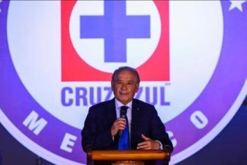 Detienen a Billy &Aacute;lvarez por presunto lavado de dinero