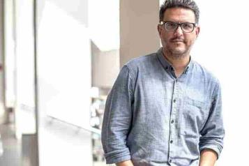 Comunidad literaria reacciona al deceso de Julio Trujillo