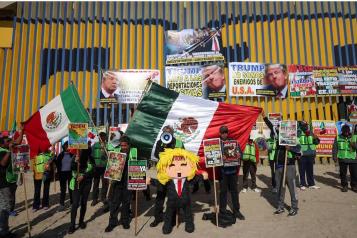 Protestan ante el cierre de CBP One
